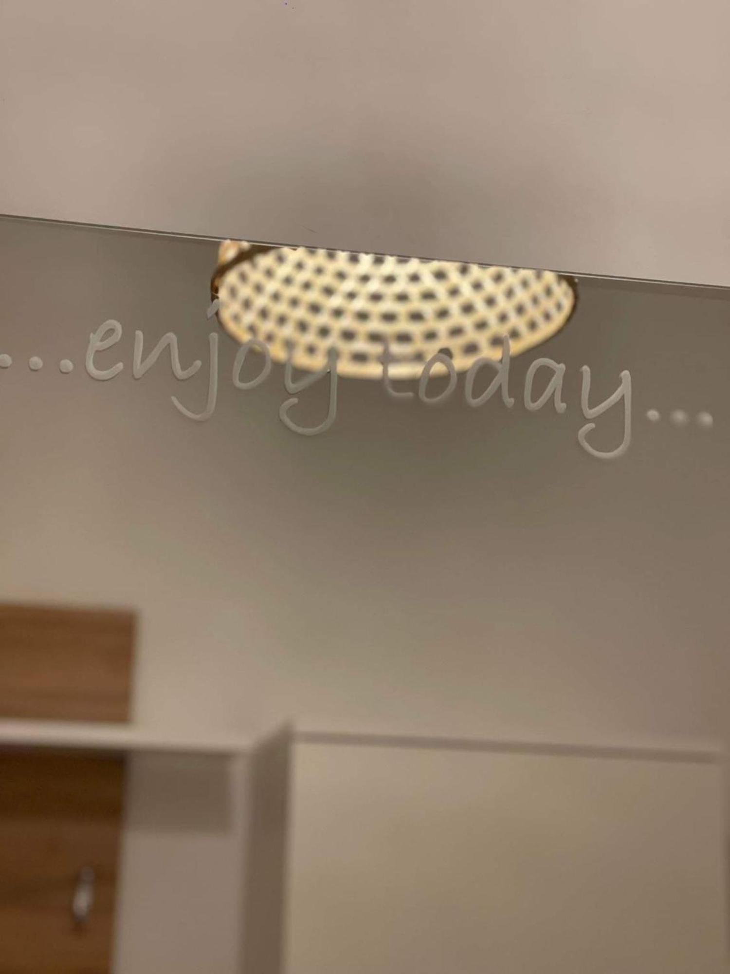 Sun Island Apartment Trogir Zewnętrze zdjęcie
