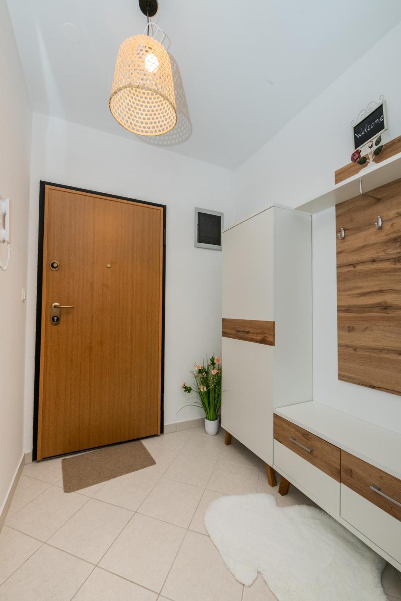 Sun Island Apartment Trogir Zewnętrze zdjęcie