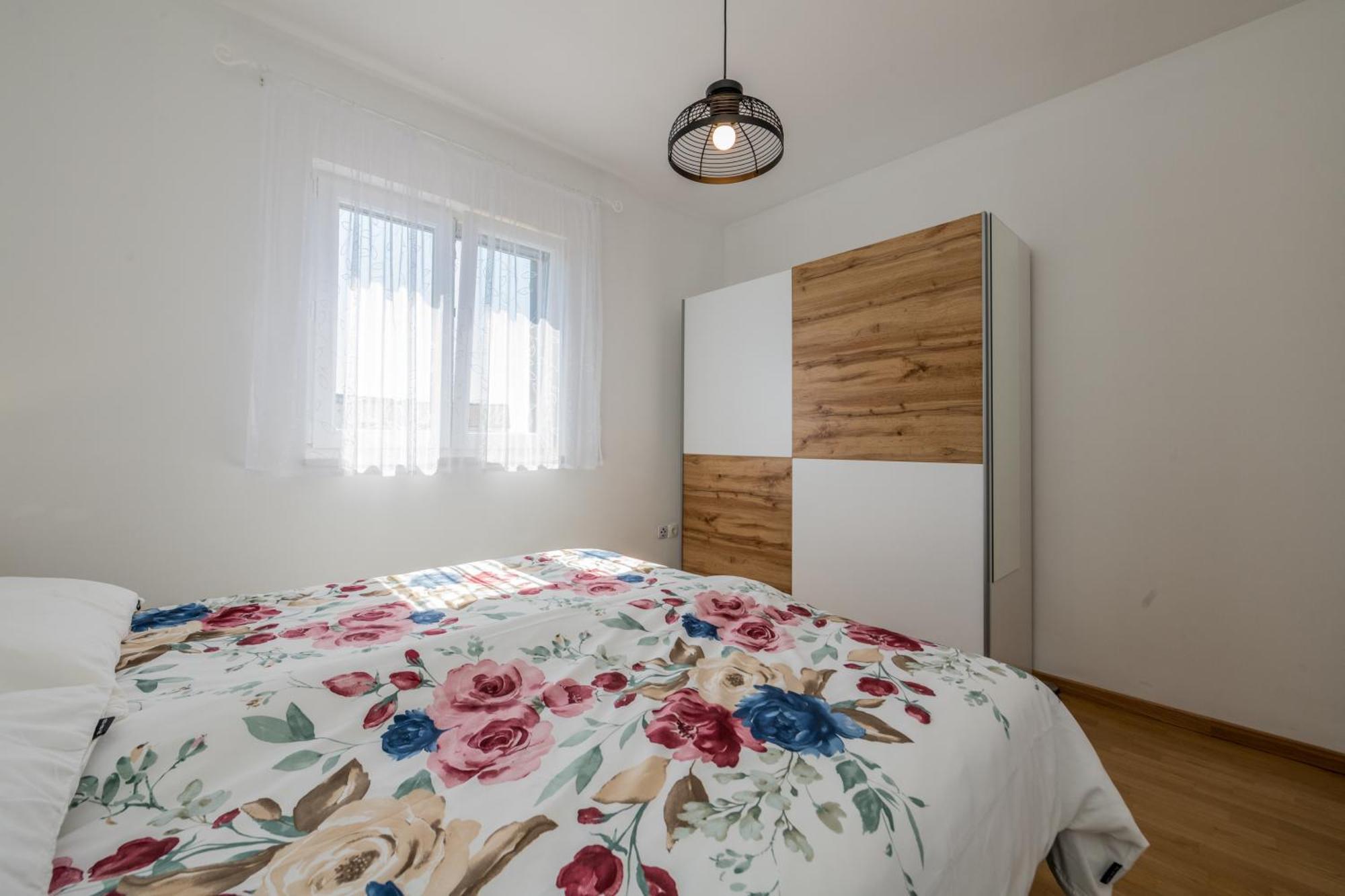 Sun Island Apartment Trogir Zewnętrze zdjęcie