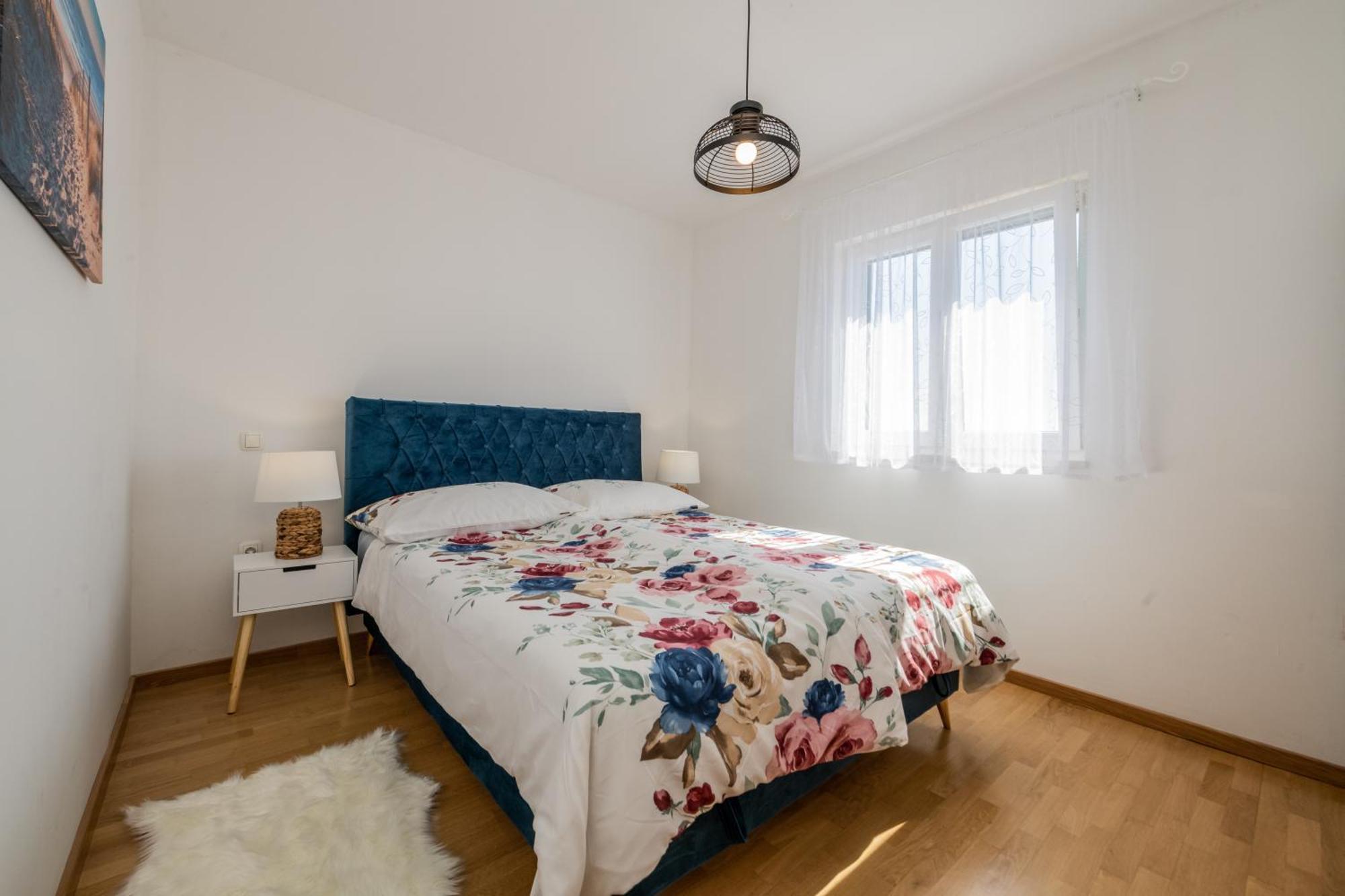 Sun Island Apartment Trogir Zewnętrze zdjęcie