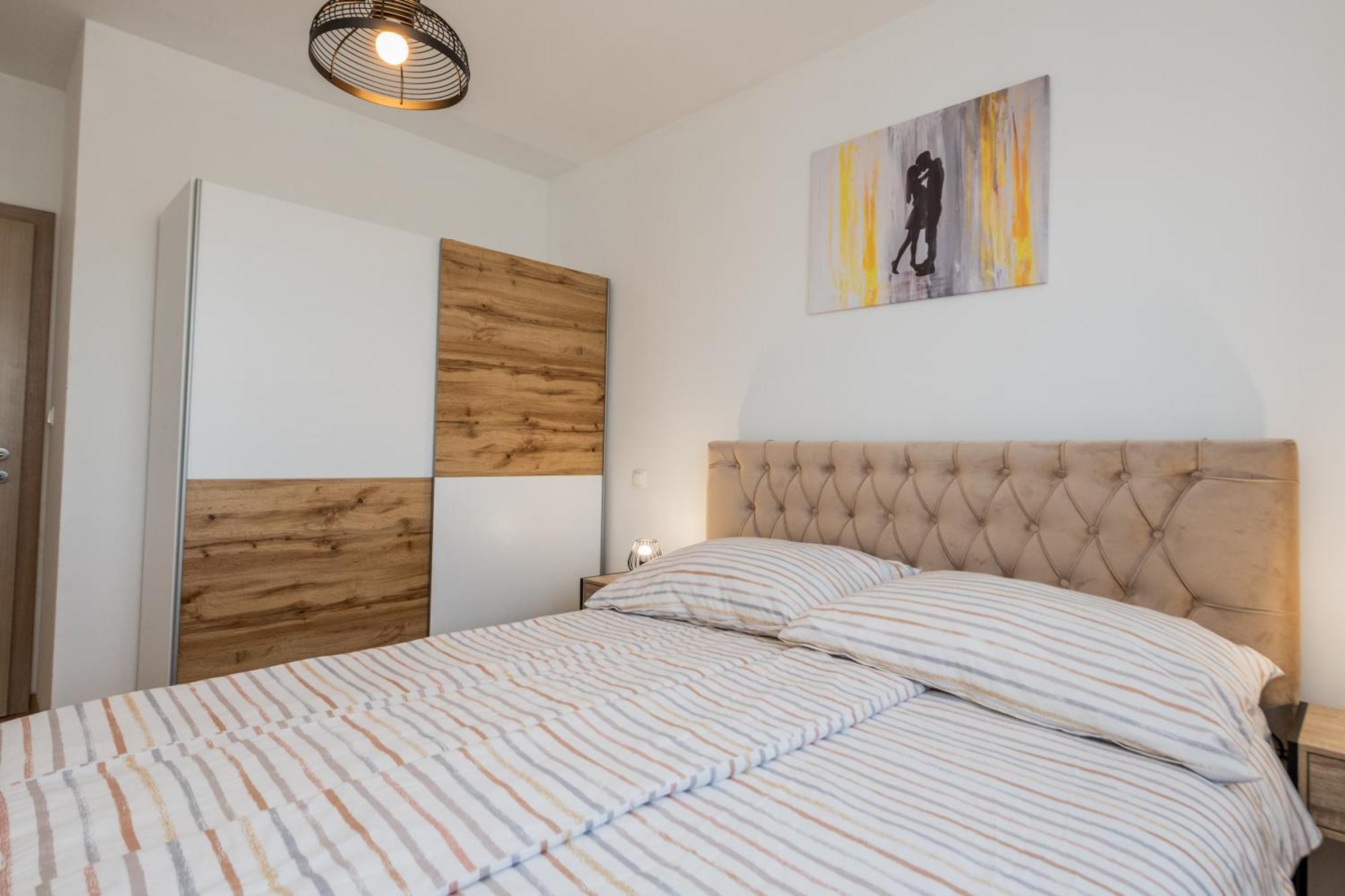 Sun Island Apartment Trogir Zewnętrze zdjęcie